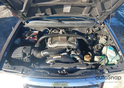 2002 Suzuki Xl-7 Limited/Plus/Standard/Touring z USA, uszkodzony, nr VIN JS3TX92V024100487